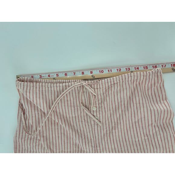 Xhilaration Pants Womens Large Red White Vertical Striped 100% Cotton Capris - Picture 13 of 16
